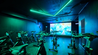 Virtual group cycling studio