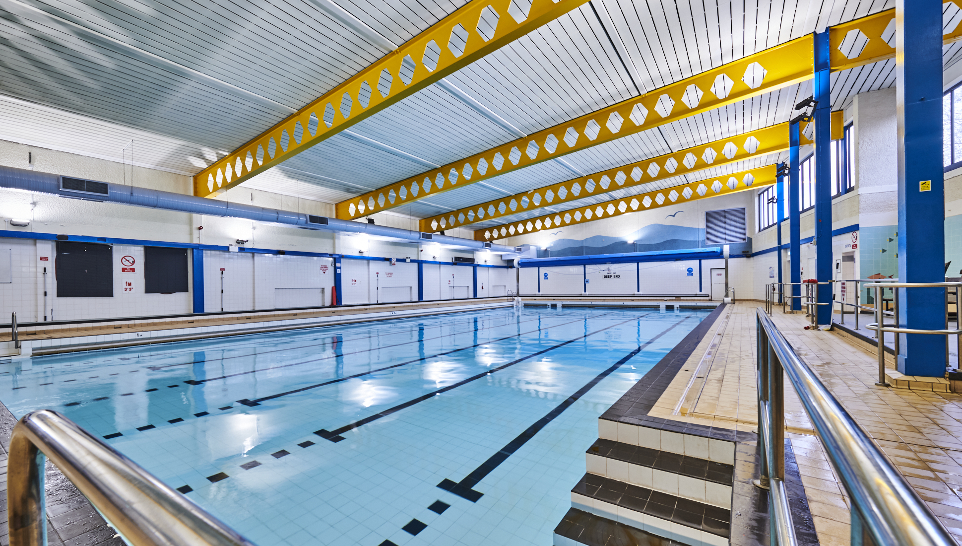 Brough Park Swimming Pool