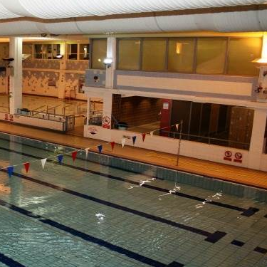 northcroft gym opening times